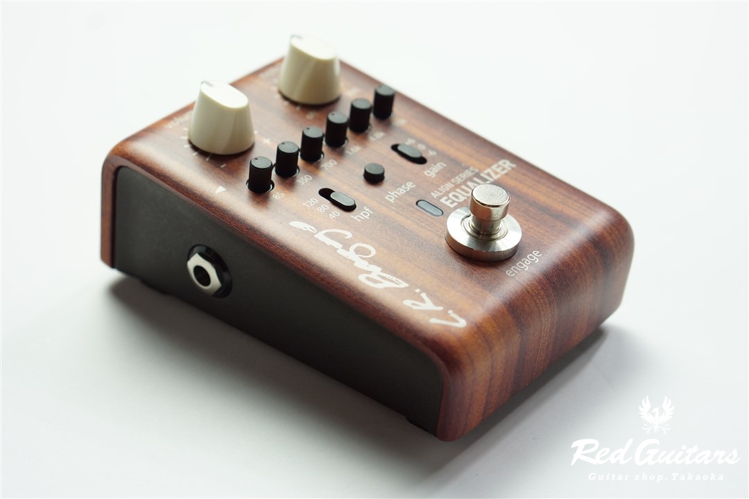 L.R.Baggs EQUALIZER 6-Band EQ and Anti-feedback Notch Filter | Red Guitars  Online Store